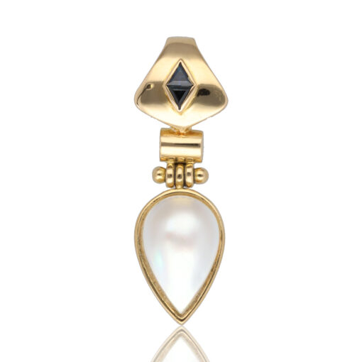 Colgante "Celoul" oro 1ª ley 18K con zafiro y perla cultivada